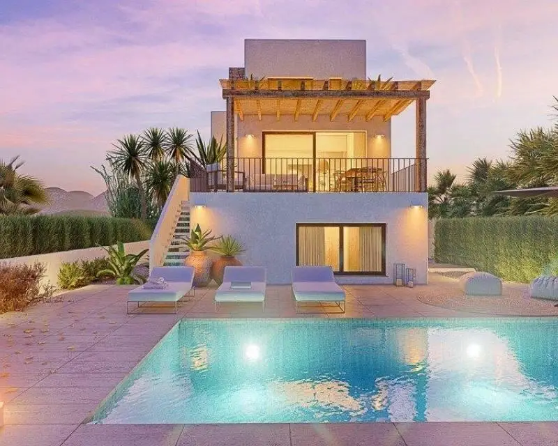 Villa de Lujo en Primera Línea de Playa Rabdells