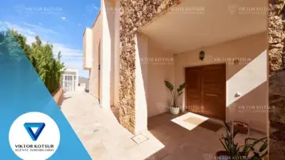 Chalet en venta en La Envía