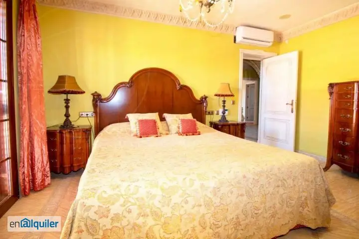 Chalet de Lujo en Campo de Mijas con Domótica y Piscina Privada