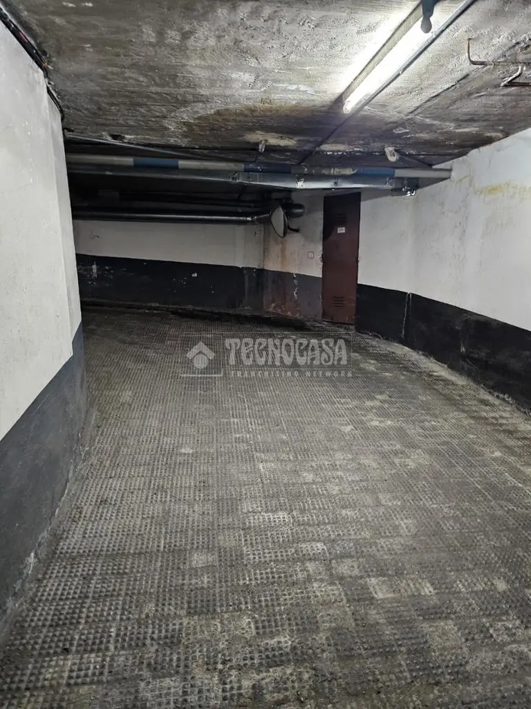 Plaza de Garaje en Venta en Castillejos Tetuán