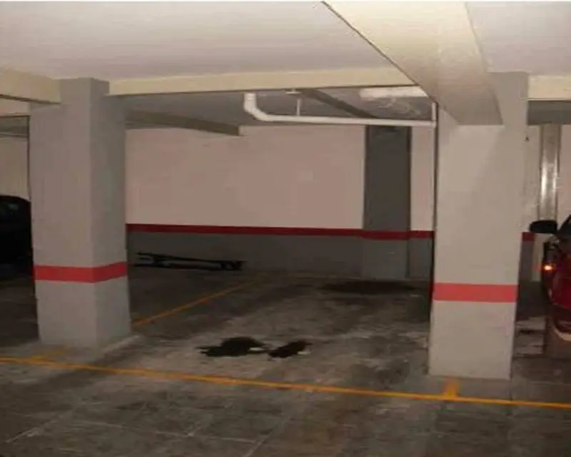 Garaje en Venta en Rubí 24m2