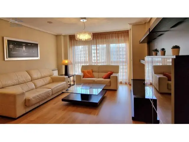 ALQUILER Piso Familiar Amueblado A Coruña 95m2 3 Dorm 2 Baños Garaje