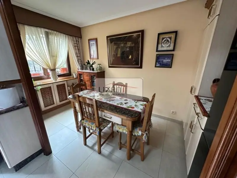 Piso en venta Oviedo zona tranquila 93m2 3 dormitorios garaje trastero