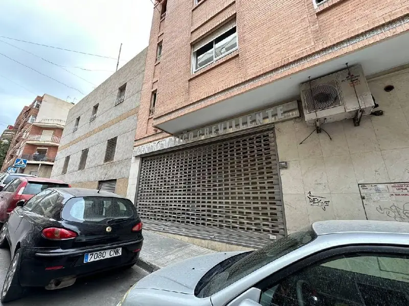Venta Local comercial de 3 habitaciones en Ronda Sur, Crevillent - Ref: 3746