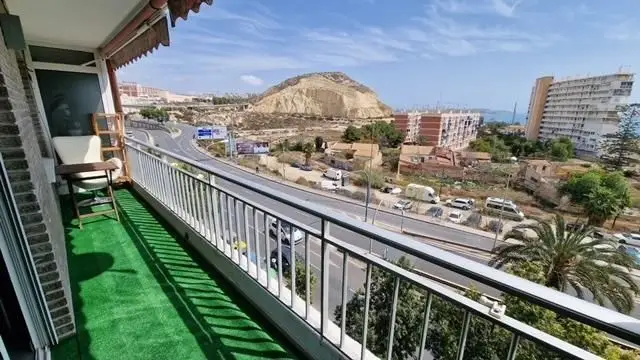 Venta Piso Luminoso Raval Roig Centro Alicante