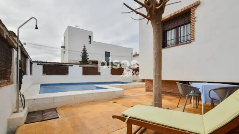 Chalet unifamiliar con 2 viviendas en El Ventorrillo