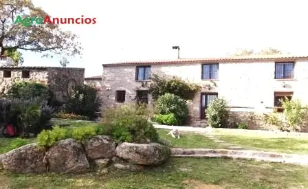 Venta  de Finca ecológica con casa rural en Cáceres