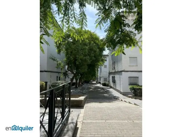 Alquiler Habitacion Los Rosales Cerca UHU