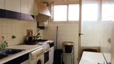 Piso en venta en Avenida San Antonio Etxebarri