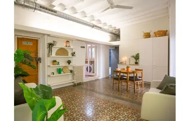 Alquiler piso 350m2 Born Barcelona
