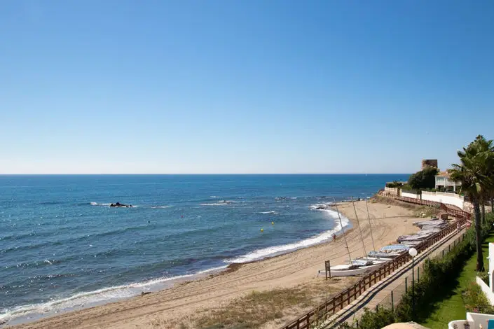 Ático 3 Dormitorios Costa del Sol Primera Línea de Playa
