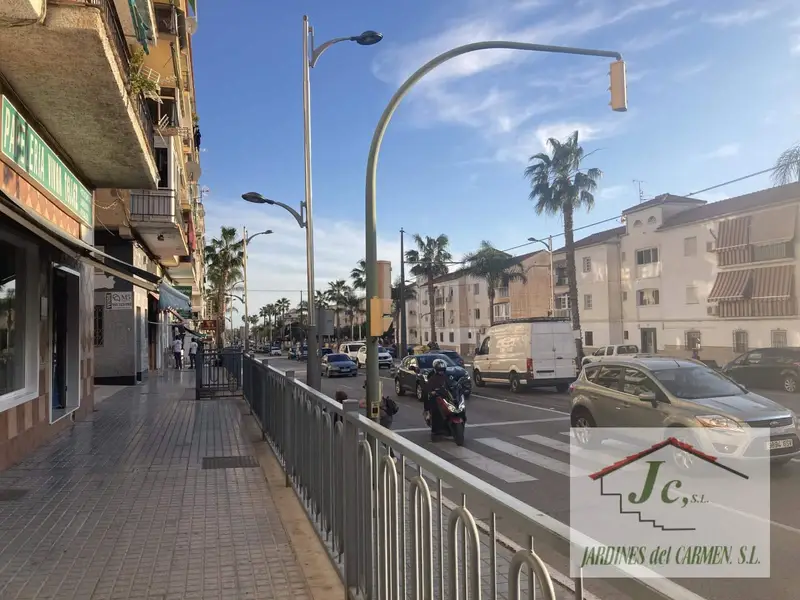 Local Comercial en Alquiler Velez Malaga