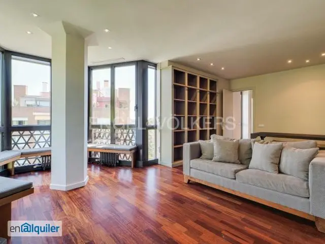 Alquiler Piso Les Corts 2 Habitaciones Garaje Ascensor