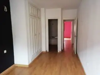 Piso 81m2 3 habitaciones 2 baños Cáceres