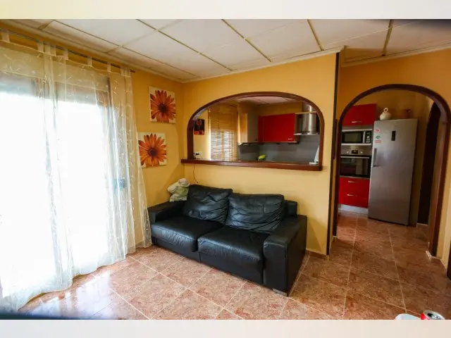 Piso de 3 Dormitorios en venta Orba, España
