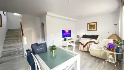Casa Adosada en Ogíjares 3 Dormitorios 3 Baños