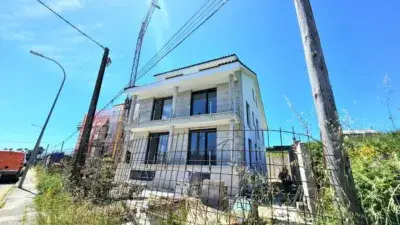 Apartamentos en Venta en Ribeira  Aticos y Planta Baja