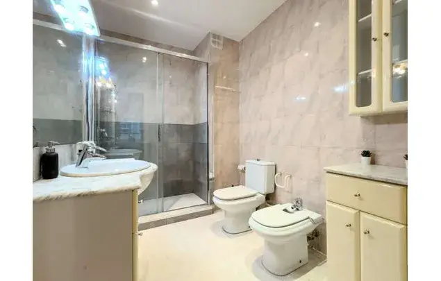 Alquiler Habitacion 148m2 Barcelona Piso Compartido