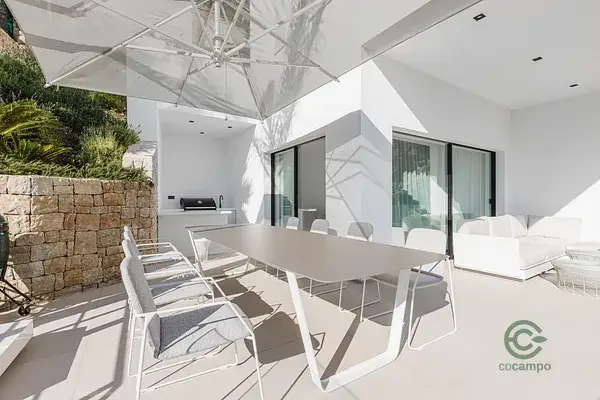Villa de Lujo en Jávea con Vistas al Mar Mediterráneo