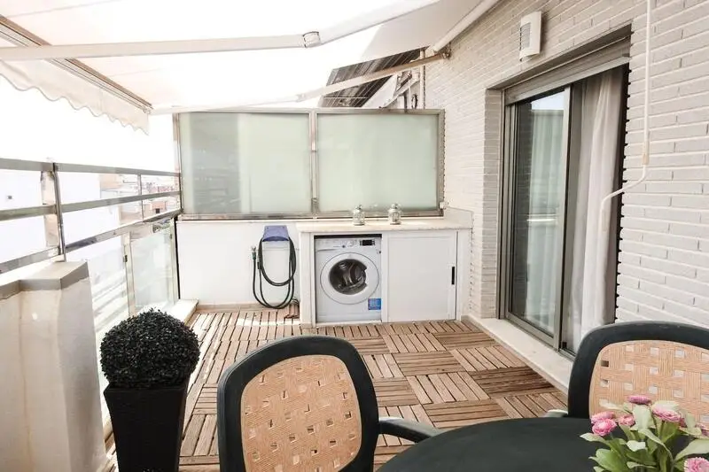 Atico en venta en Torrevieja 3 dormitorios 2 baños cerca de la playa