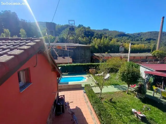 Chalet en Asturias con Piscina Climatizada Cerca de la Playa