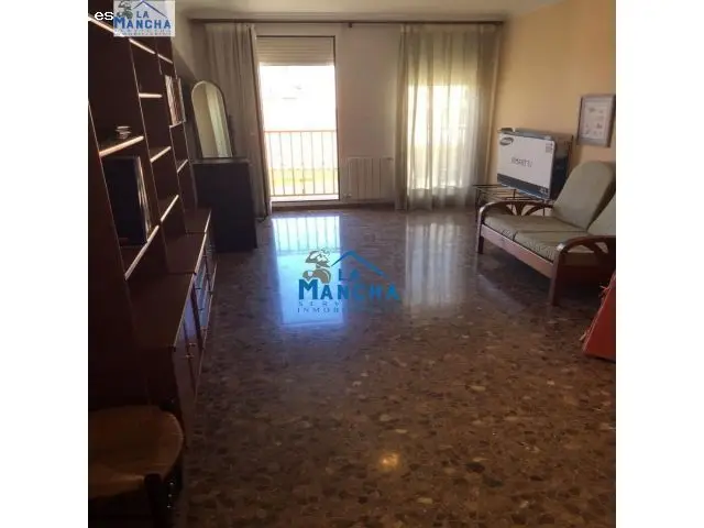 Ático en Chinchilla con 2 Plazas de Garaje