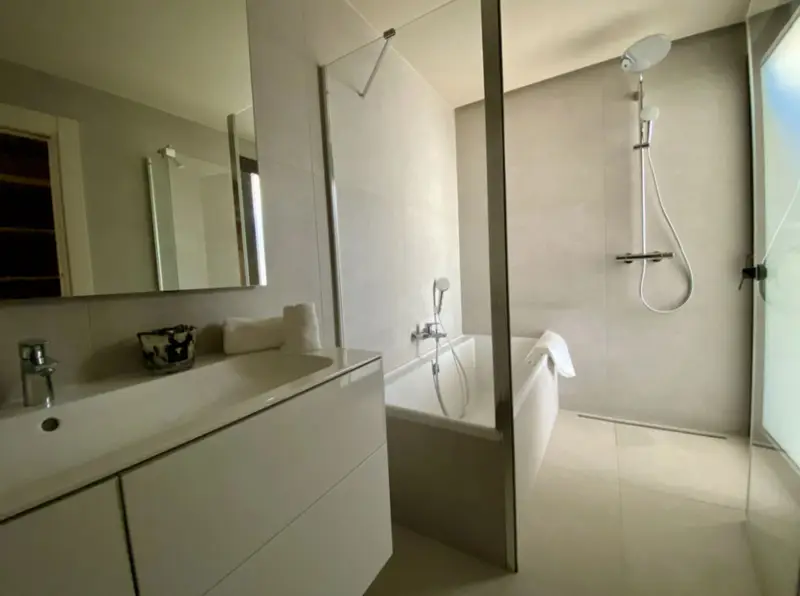 Apartamento 3 Dormitorios Milla de Oro - Lujo en Velaya
