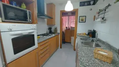 Piso en Venta Poble Nou 4 Habitaciones 2 Baños