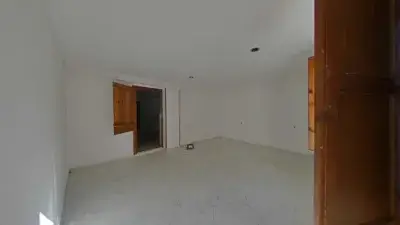 Casa adosada en venta en Calle del Puente y Cueva
