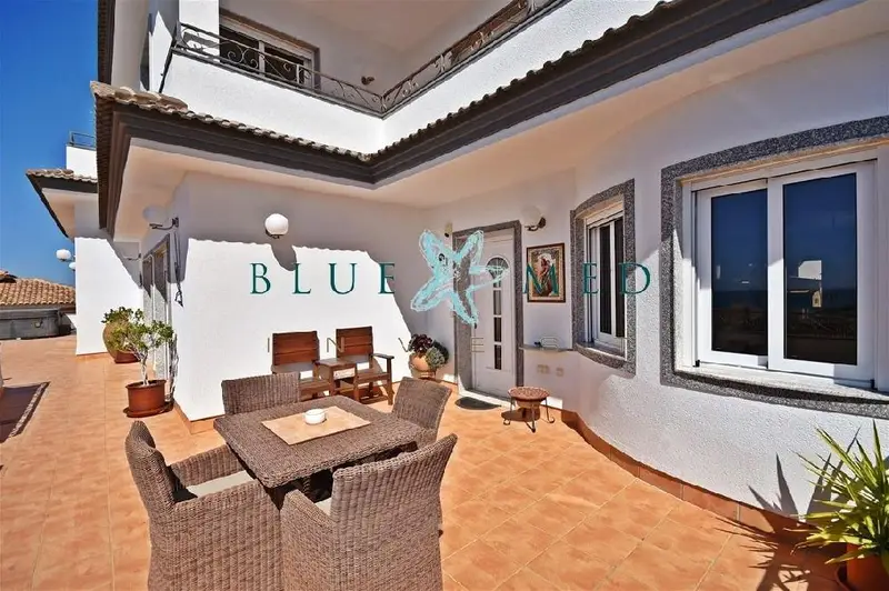 Chalet Lujo 5 Dorm Isla Plana Vistas al Mar Piscina Jacuzzi