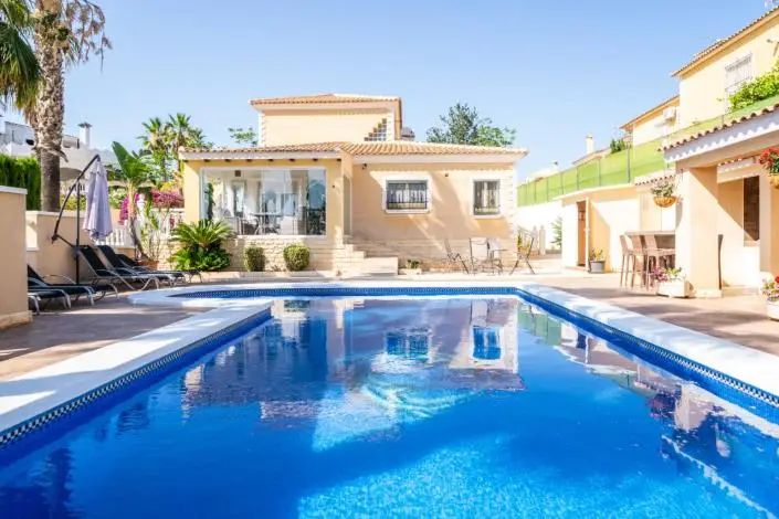 Villa de Lujo 6 Dormitorios Piscina Privada La Marina