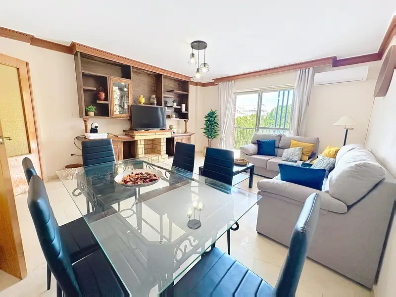 Venta Piso Centro Estepona 4 Dormitorios 2 Baños Terraza