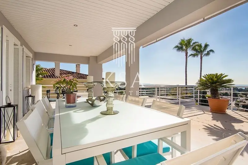 Chalet en Bendinat con Vistas al Mar