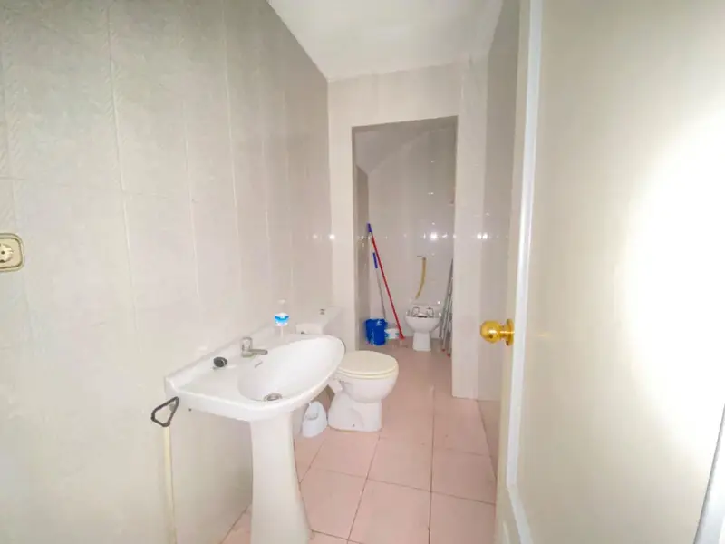 Local Comercial en Alquiler Atarfe Granada