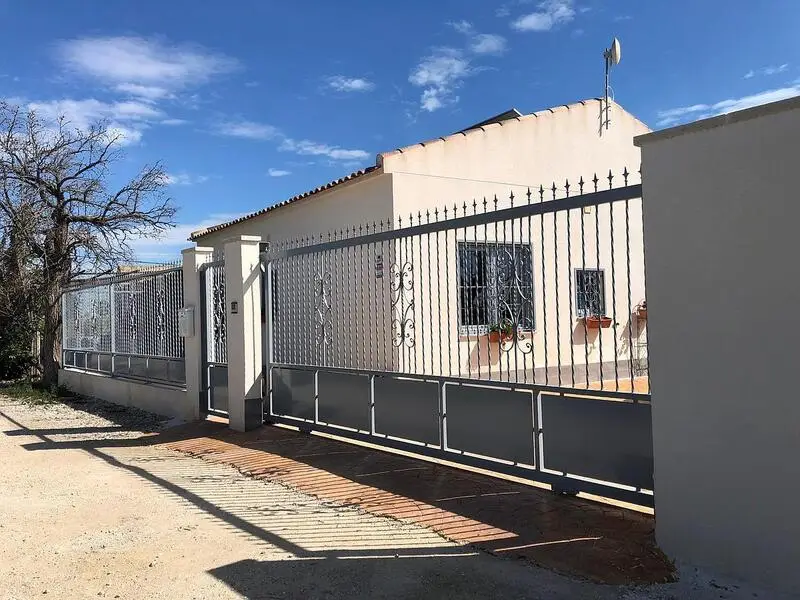 Casa de Campo 3 Dormitorios 2 Baños Callosa Segura Alicante