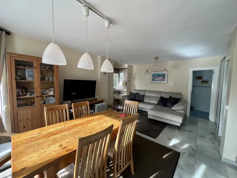 Apartamento 2 Dormitorios Calahonda  Reformado Cerca Playa