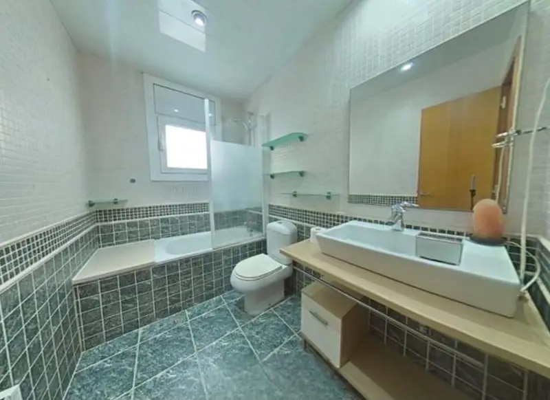 Piso en Venta 3 Habitaciones Terraza Parking Trastero Piscina Gimnasio