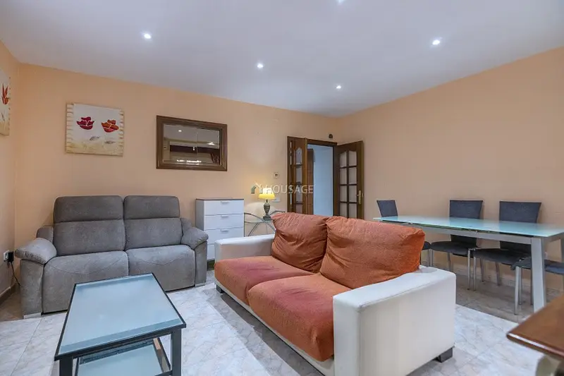 Casa en venta Barbera del Valles 4 habitaciones Parking Solarium