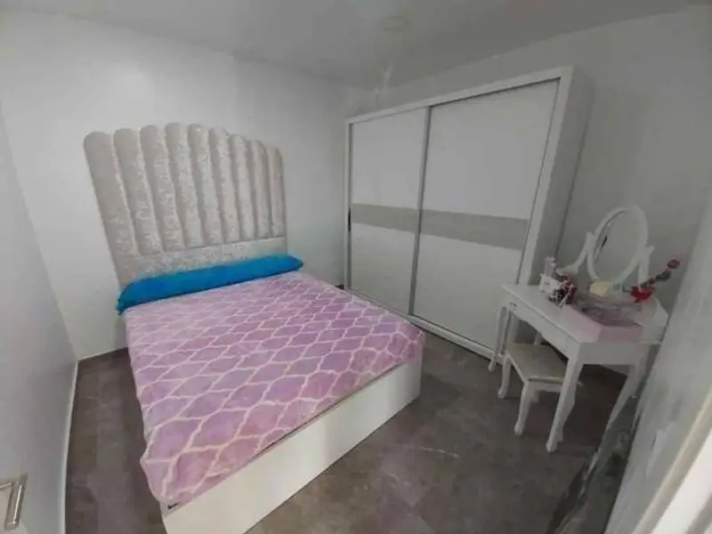 Chalet en Almeria Centro Reformado 2 Dormitorios