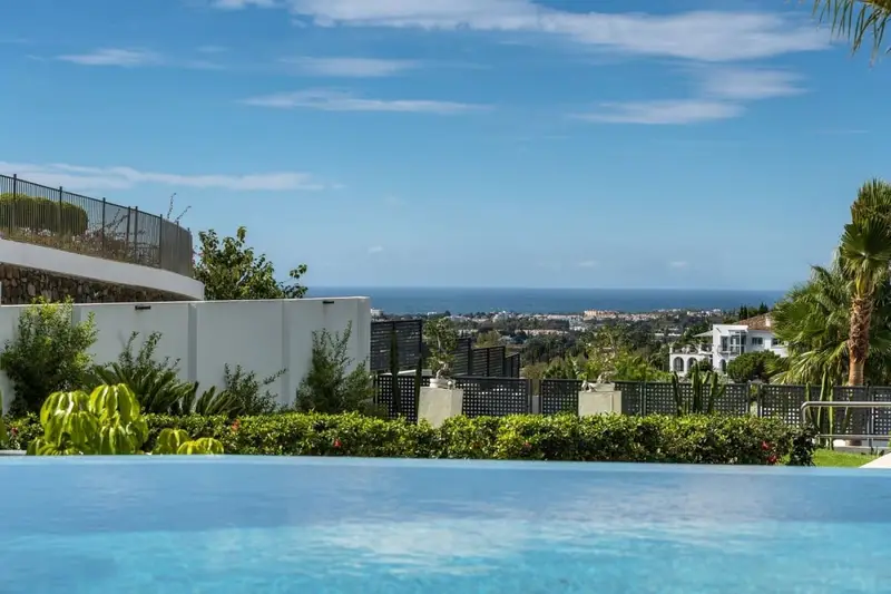 Villa en Venta Marbella 5 Dormitorios Piscina Privada