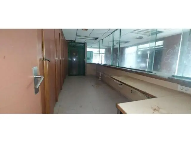 Local en Venta o Alquiler en Cornellà de Llobregat Zona El Pedro