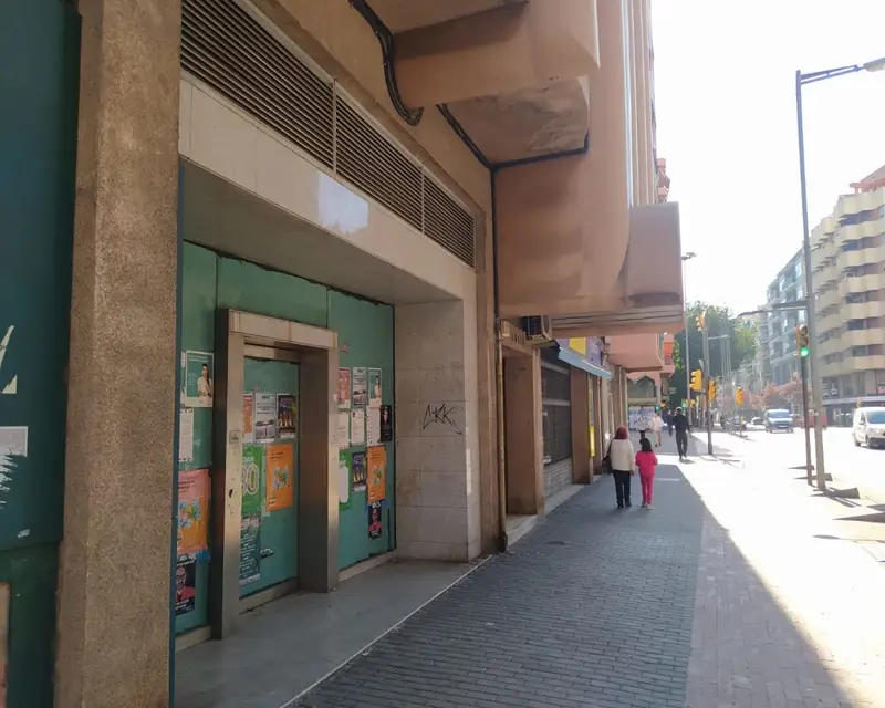 Local en Venta en Lleida 168m2