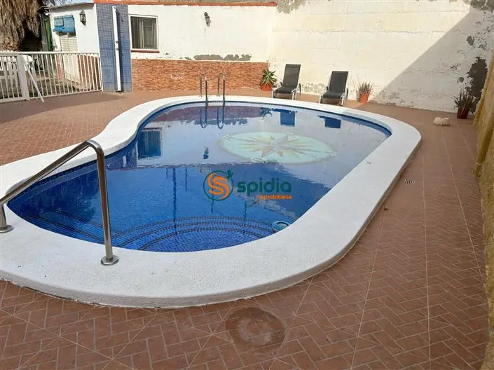 Villa en Venta 2 Dormitorios Aguilas