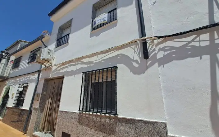 Casa 4 Dormitorios en Venta Las Carrascas Jaen