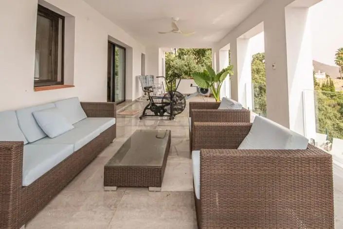 4 Bed Villa for sale