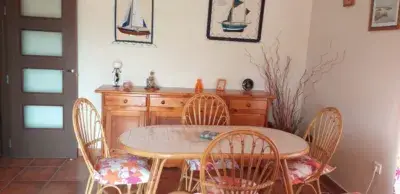 Apartamento en venta en El Rompido: 2 dormitorios, terraza y piscina