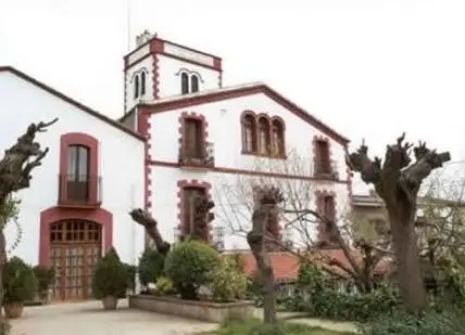 Venta Finca en Alt Penedès, Vilafranca del Penedes - Ref: A01682