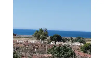 Casa en Venta en La Uni	ón: Reforma Integral con Vistas al Mar