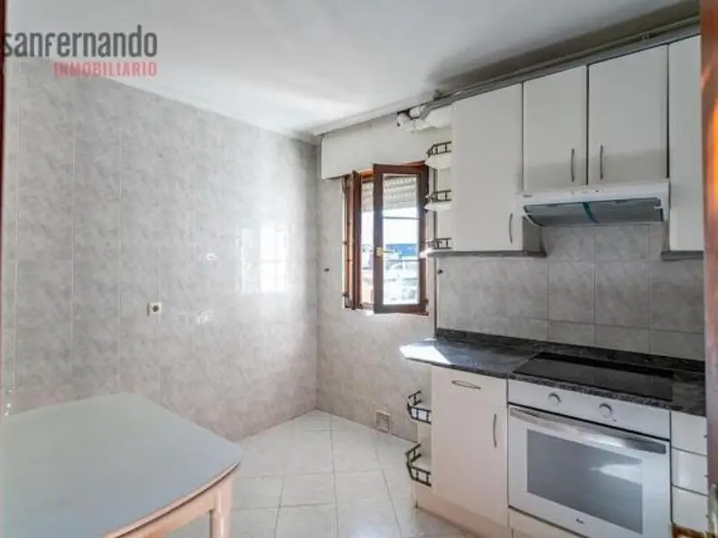 venta Piso en Castañeda, Cantabria (49260642628.100500)- Globaliza