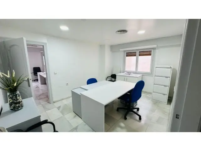 Oficinas en Alquiler Torrevieja Centro Cerca del Puerto